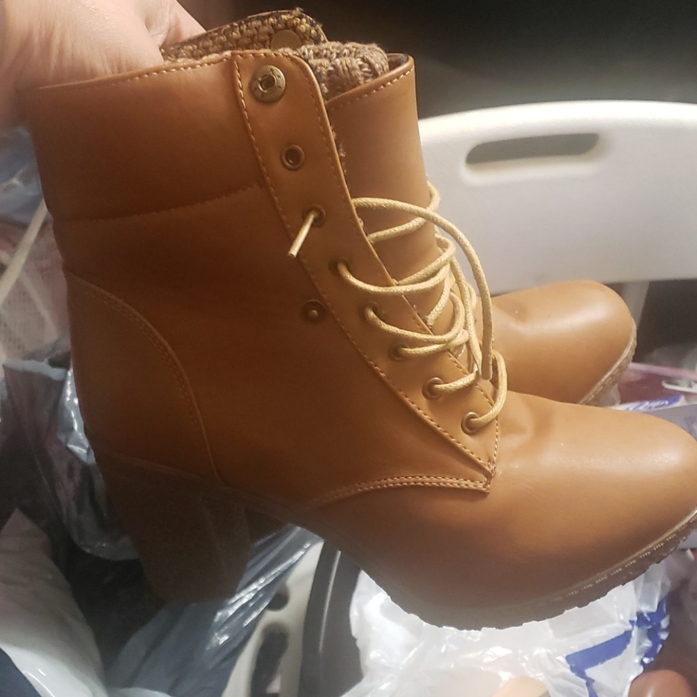 Womens boots